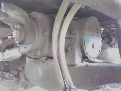 Mack CRD150R450 Cutoff for a Mack Manufacturer SS46 CAMELBACK