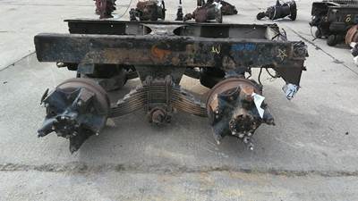 Mack CRD92R387 Cutoff