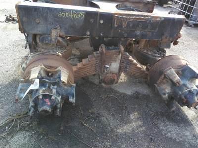 Mack CRD92R417 Cutoff