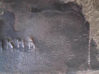 Mack CRD92R464 Cutoff for a Hendrickson WALKING BEAM