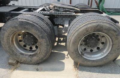 Meritor-Rockwell MD2014XR247 Cutoff for a Volvo Manufacturer CORPORATE AIR TANDEM