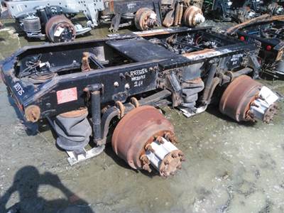 Meritor-Rockwell MD2014XR264 Cutoff for a Volvo Manufacturer CORPORATE AIR TANDEM