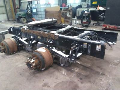 Meritor-Rockwell MD2014XR279 Cutoff for a Peterbilt LOW AIR LEAF