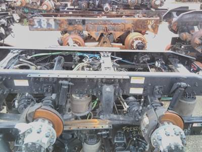 Meritor-Rockwell MD2014XR308 Cutoff for a Freightliner FAS II AIRLINER LATE TANDEM