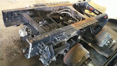 Meritor-Rockwell MD2014XR325 Cutoff for a Volvo Manufacturer CORPORATE AIR TANDEM