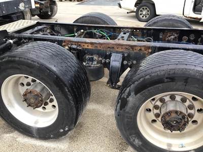 Meritor-Rockwell MD2014XR336 Cutoff for a Freightliner FAS II AIRLINER LATE TANDEM