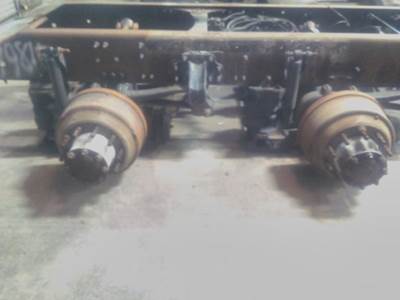 Meritor-Rockwell MD2014XR336 Cutoff for a Volvo Manufacturer CORPORATE AIR TANDEM