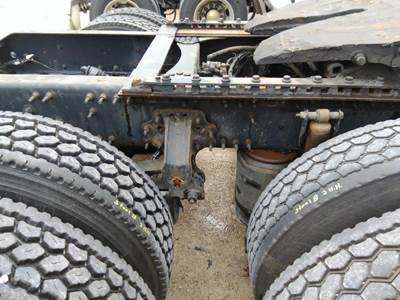 Meritor-Rockwell MD2014XR342 Cutoff for a Volvo Manufacturer AIR LEAF