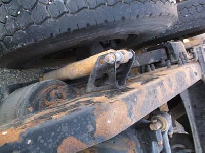 Meritor-Rockwell MD2014XR355 Cutoff for a Volvo Manufacturer CORPORATE AIR TANDEM