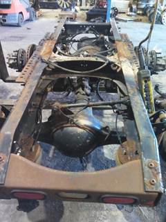 Meritor-Rockwell MD2014XR390 Cutoff for a Volvo Manufacturer CORPORATE AIR TANDEM