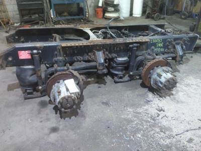 Meritor-Rockwell MD2014XR390 Cutoff for a Volvo Manufacturer CORPORATE AIR TANDEM