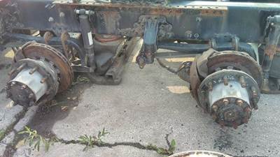 Meritor-Rockwell MD2014XR390 Cutoff for a Volvo Manufacturer CORPORATE AIR TANDEM