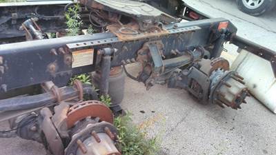 Meritor-Rockwell MD2014XR390 Cutoff for a Volvo Manufacturer CORPORATE AIR TANDEM