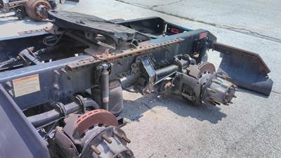 Meritor-Rockwell MD2014XR390 Cutoff for a Volvo Manufacturer CORPORATE AIR TANDEM