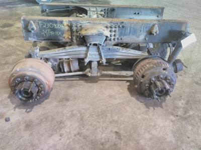Meritor-Rockwell MD2014XR586 Cutoff for a Freightliner TUFTRAC