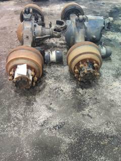 Meritor-Rockwell RD20145R336 Cutoff for a Volvo Manufacturer CORPORATE AIR TANDEM