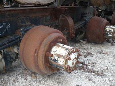 Meritor-Rockwell SQ100FRTBD Cutoff for a Peterbilt LOW AIR LEAF