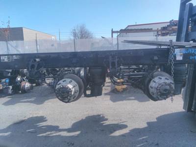 Paccar MV2014PR247 Cutoff for a Kenworth AG400L