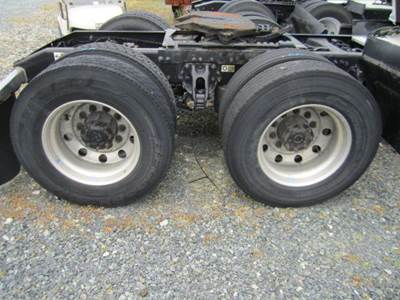 Paccar MV2014PR264 Cutoff for a Paccar LOW AIR RIDE