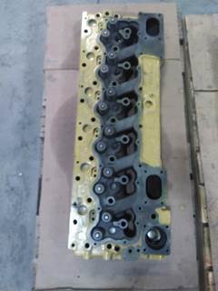 Caterpillar 3306 DI Cylinder Head for a CAT 3306-DI