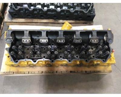 Caterpillar C15 Cylinder Head for a CAT C15