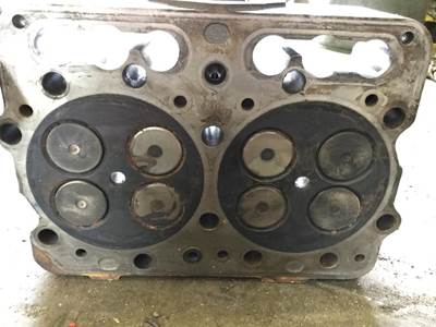 Cummins N14 CELECT PLUS Cylinder Head for a Cummins N14 CELECT+ 310-370HP