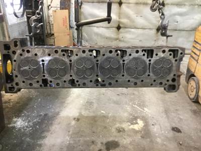 Detroit DD13 Cylinder Head