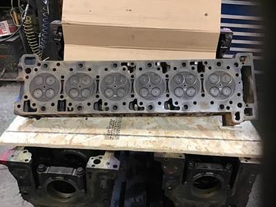 Detroit DD13 Cylinder Head