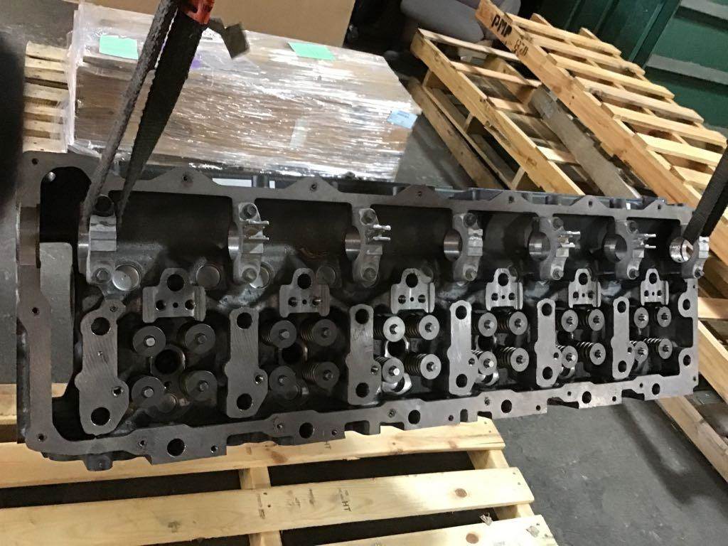 International Cylinder Head For Sale Chicago, IL 2182629