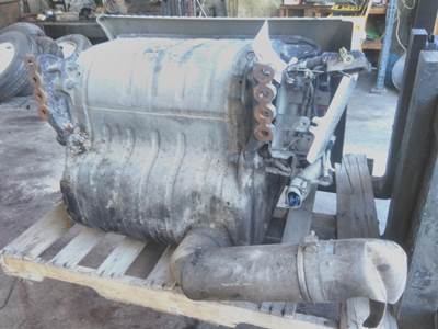 Detroit DD15 DPF Assembly