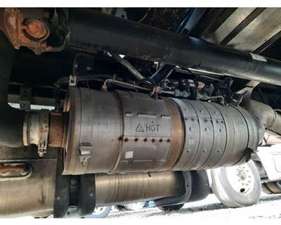 Detroit DD8 Right DPF Assembly