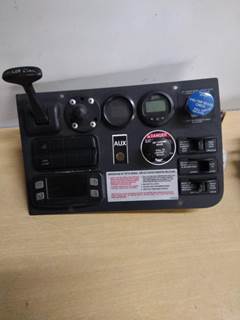 Freightliner Cascadia 125 Dash Panel