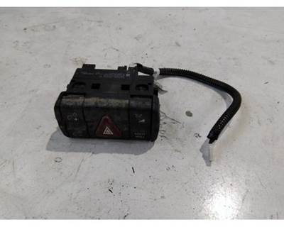 2010 Freightliner Cascadia 125 Dash Panel, Part # A06-60972-010