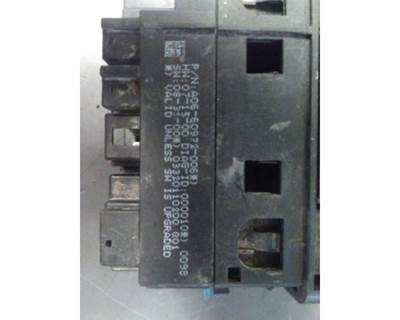 2016 Freightliner Cascadia 125 Hazard Switch/Dash Panel