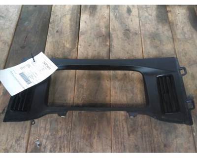 2022 Freightliner Cascadia 126 Dash Panel Trim