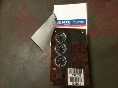 International 9200i Dash Panel