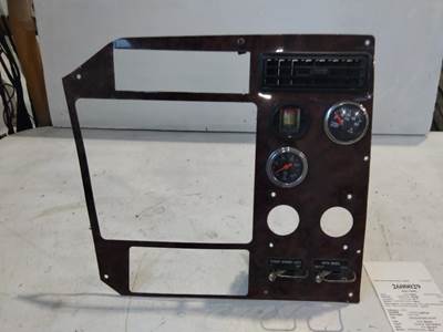 International 9200i Dash Panel