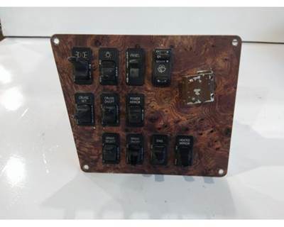 Used 2002 International 9400I Dash Panel