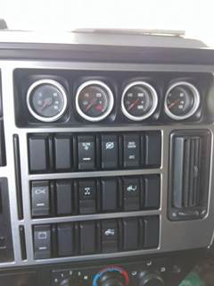 Mack Anthem Dash Panel