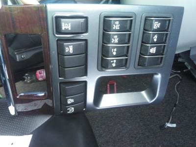 Peterbilt 579 Dash Panel