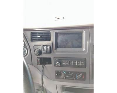 2016 Peterbilt 587 Small RDO Info Screen Middle Dash Panel