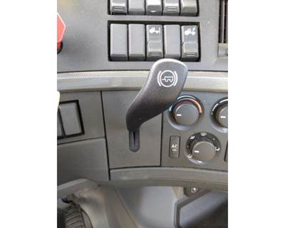 Used 2020 Volvo Dash Mounted Trailer Brake