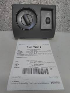 Ford F-550 Left Headlamp Switch for a Ford F550SD (SUPER DUTY)