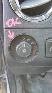 Ford F-650 Headlamp Switch for a Ford F650SD (SUPER DUTY)