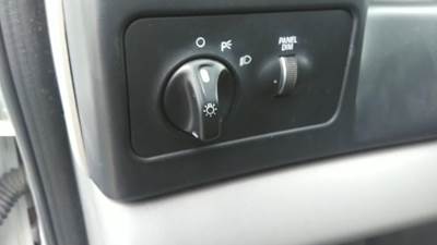 Ford F-650 Headlamp Switch for a Ford F650SD (SUPER DUTY)