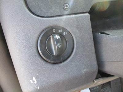 Freightliner Cascadia 113 Left Headlamp Switch