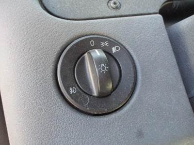 Freightliner Cascadia 125 Headlamp Switch