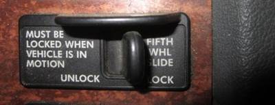 Freightliner Cascadia 125 Right Fifth Wheel Slide Switch