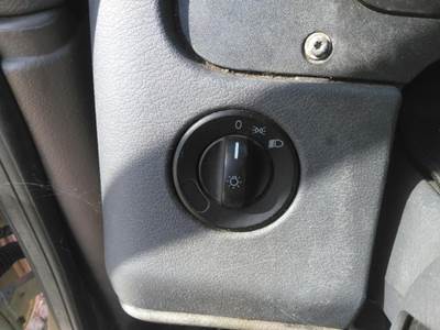 Freightliner Cascadia 125 Headlamp Switch