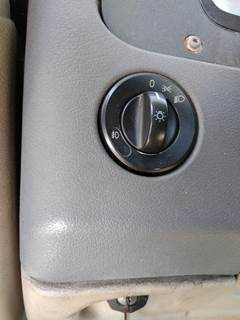 Freightliner Cascadia 125 Headlamp Switch